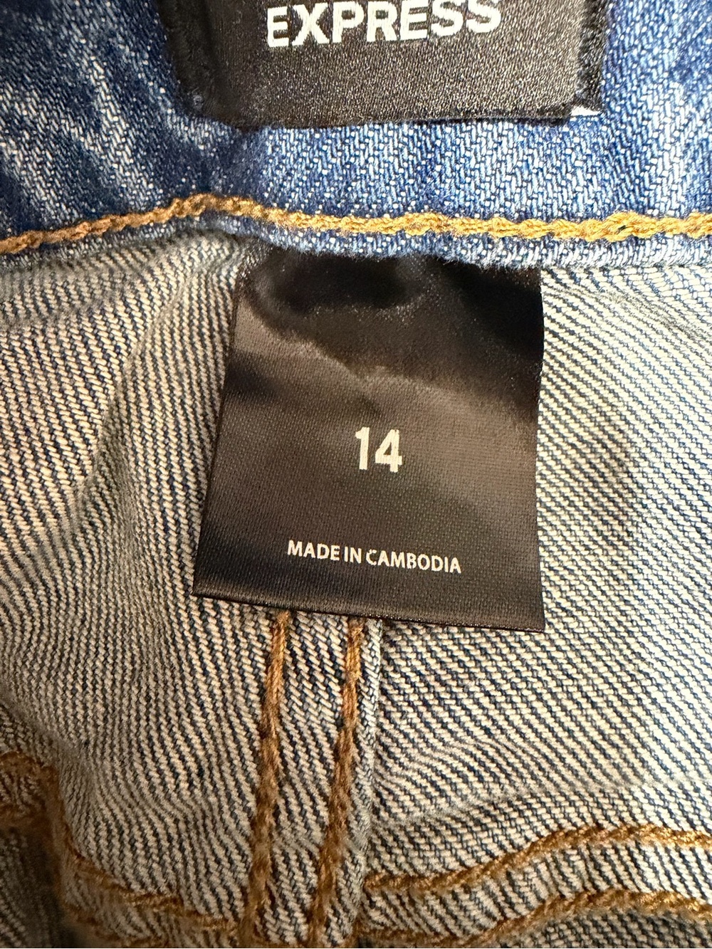 Express Relaxed Blue Jeans with Unique Modern Braided Side Trim size 14 - Picture 6 of 6